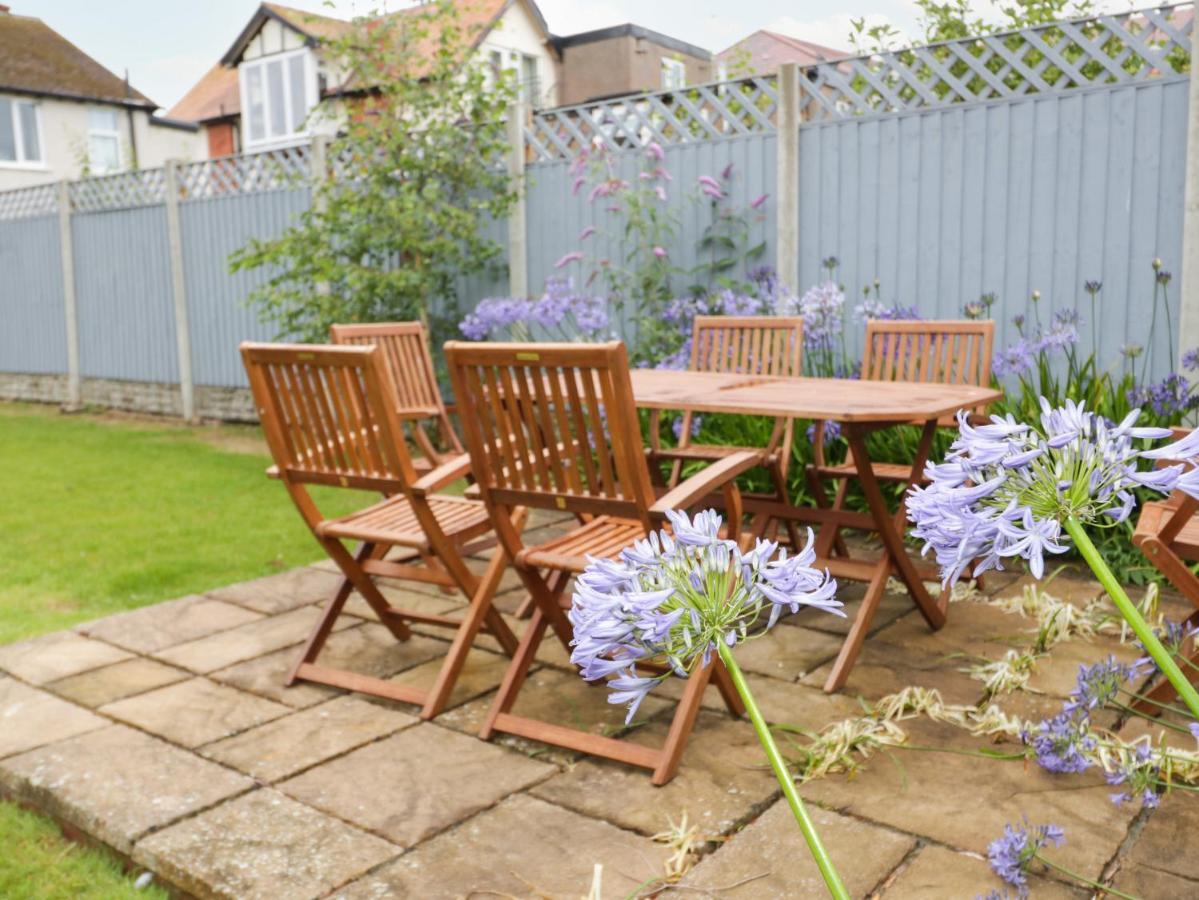 The Anchorage Villa Colwyn Bay Exteriör bild
